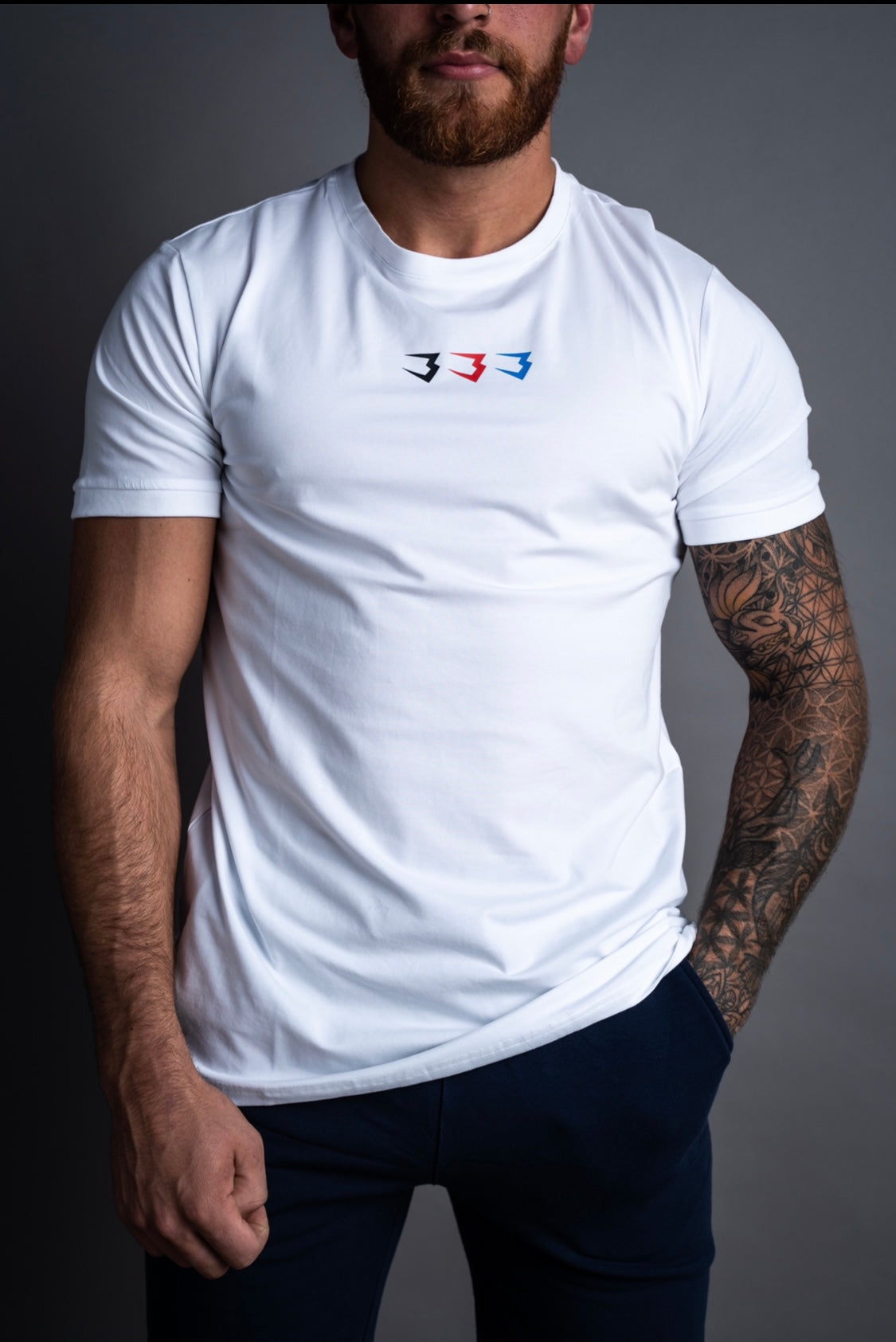 TRILOGO B WHITE PREMIUM TEE